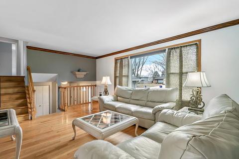 2303 Westminster St, Wheaton, IL 60189 photo 4