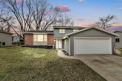 2303 Westminster St, Wheaton, IL 60189 photo 1