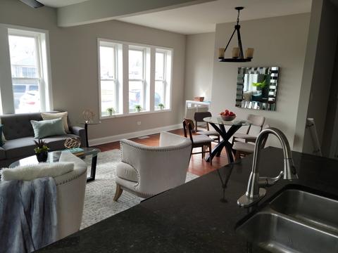 406 E 87th St, Chicago, IL 60619 photo 4