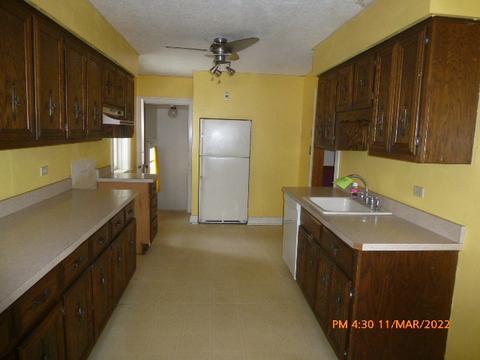 628 S 4th St, Aurora, IL 60505 photo 7