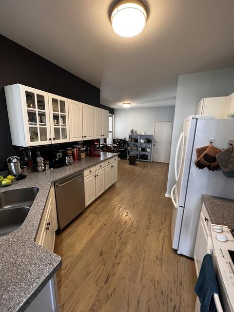 3145 Anton Dr, Aurora, IL 60504 photo 8