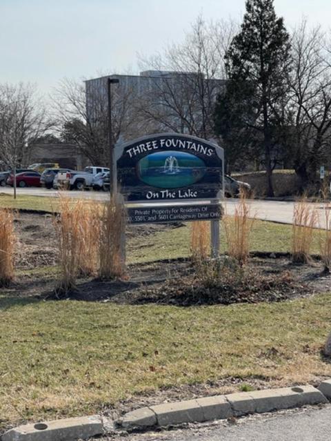 5500 Carriageway Dr #113C, Rolling Meadows, IL 60008 photo 1
