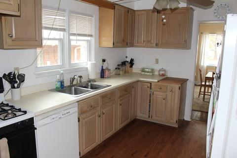 531 E 12th St, Lockport, IL 60441 photo 21