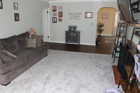 531 E 12th St, Lockport, IL 60441 photo 10