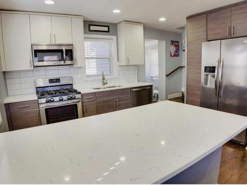 4258 Ruby St, Schiller Park, IL 60176 photo 9