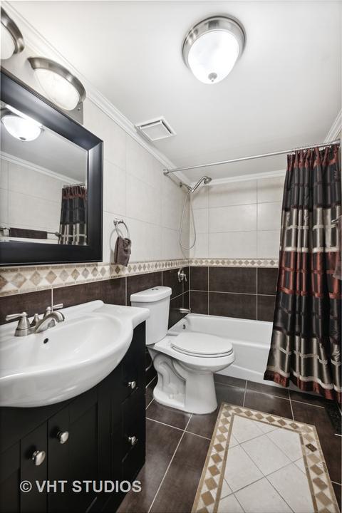 121 Windsor Ln #B, Willowbrook, IL 60527 photo 7