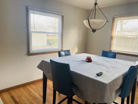1522 E Geneva Rd, Wheaton, IL 60187 photo 5