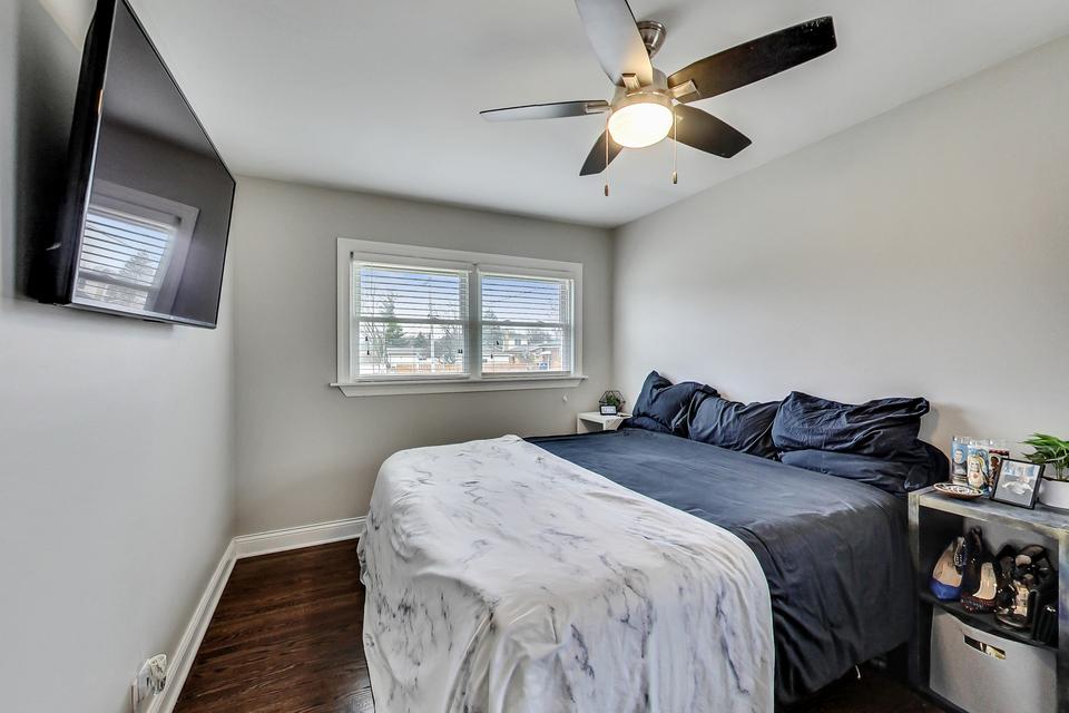  100 Wisconsin Dr, Des Plaines, IL 60016 photo 14