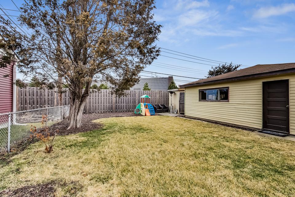  100 Wisconsin Dr, Des Plaines, IL 60016 photo 36