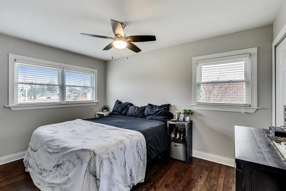  100 Wisconsin Dr, Des Plaines, IL 60016 photo 13