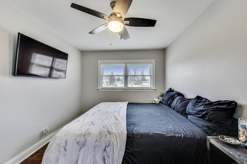  100 Wisconsin Dr, Des Plaines, IL 60016 photo 15