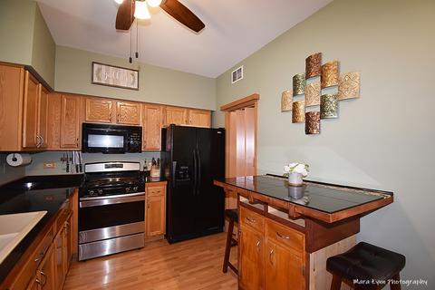 4145 Oak Tree Ln, Plainfield, IL 60586 photo 3