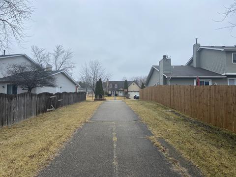 881 Jefferson Dr, Lindenhurst, IL 60046 photo 30
