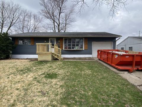 1009 Maplepark Dr, Champaign, IL 61821 photo 1