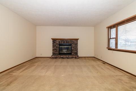 1600 Bensington Ct, Normal, IL 61761 photo 5