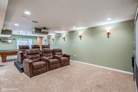 1420 Blume Dr, Elgin, IL 60124 photo 24