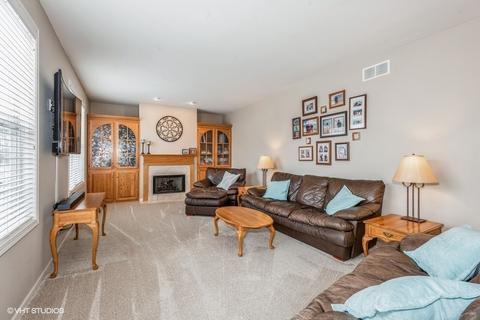 1420 Blume Dr, Elgin, IL 60124 photo 7