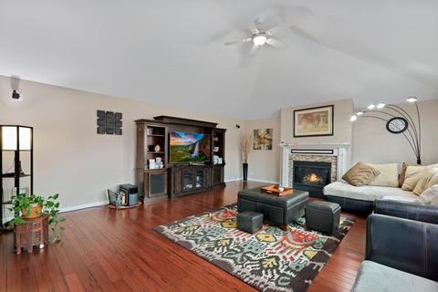 25053 Sandra Ln, Plainfield, IL 60544 photo 10
