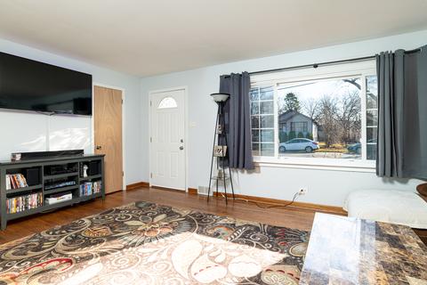 14818 Lawndale Ave, Midlothian, IL 60445 photo 3