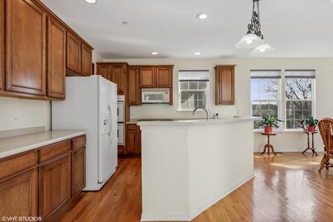 1430 Walnut Dr, West Dundee, IL 60118 photo 9