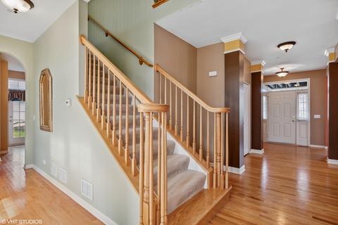 1430 Walnut Dr, West Dundee, IL 60118 photo 4
