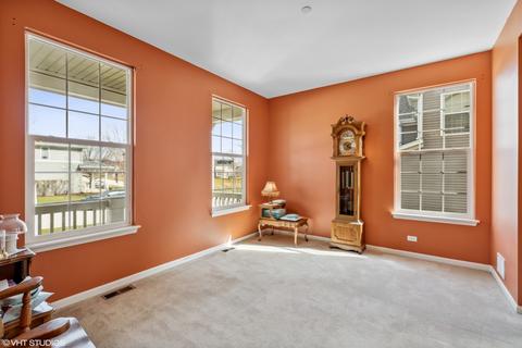 1430 Walnut Dr, West Dundee, IL 60118 photo 3