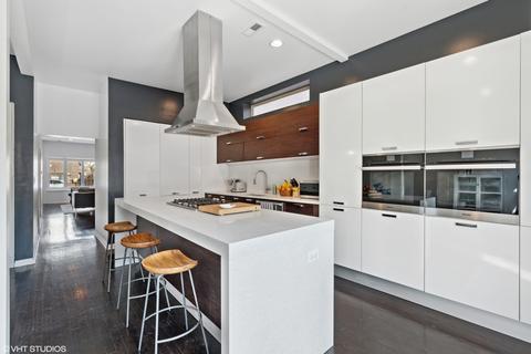 1925 W Huron St, Chicago, IL 60622 photo 9