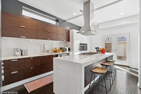 1925 W Huron St, Chicago, IL 60622 photo 8