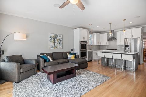 2343 W Cullom Ave, Chicago, IL 60618 photo 9