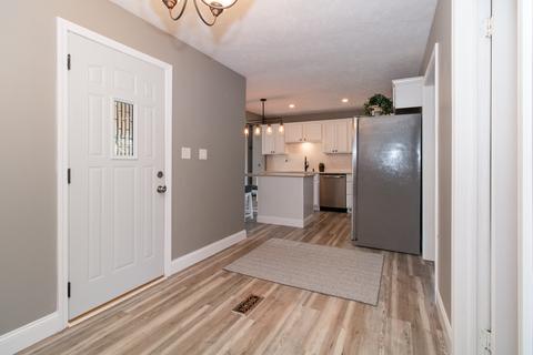 406 Miles Ln, Normal, IL 61761 photo 14