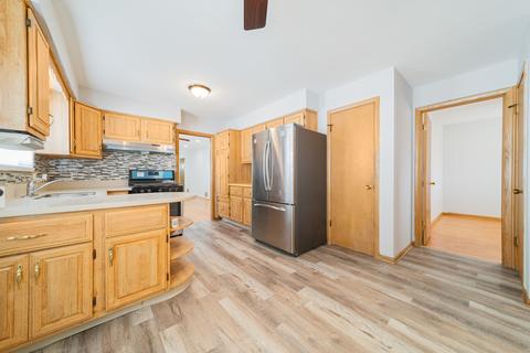 15034 Champlain Ave, Dolton, IL 60419 photo 5