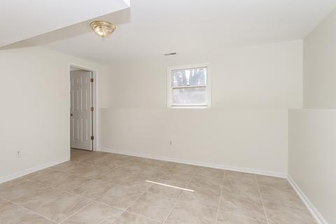 1025 Kenilworth Dr, Wheeling, IL 60090 photo 16