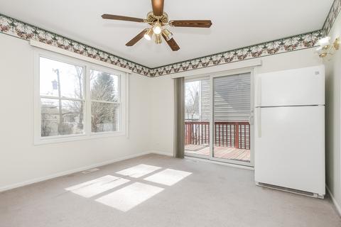 1025 Kenilworth Dr, Wheeling, IL 60090 photo 8