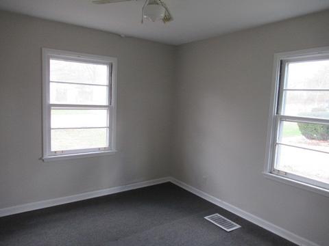 409 Fairview Dr, Champaign, IL 61820 photo 21