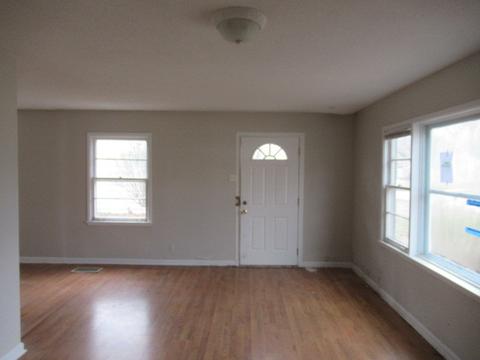 409 Fairview Dr, Champaign, IL 61820 photo 8