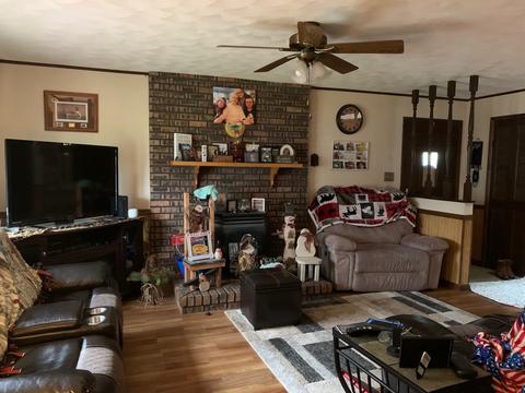 107 Leroy St, Morrison, IL 61270 photo 8