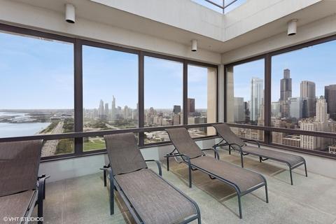 360 E Randolph St #907, Chicago, IL 60601 photo 39