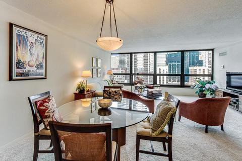 360 E Randolph St #907, Chicago, IL 60601 photo 2
