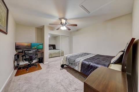 9033 Jacqueline Dr, Des Plaines, IL 60016 photo 25