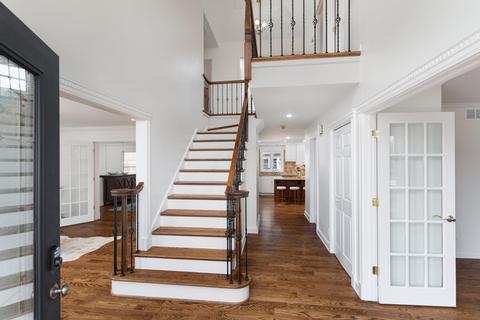 4204 White Eagle Dr, Naperville, IL 60564 photo 8