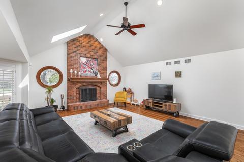 4204 White Eagle Dr, Naperville, IL 60564 photo 24