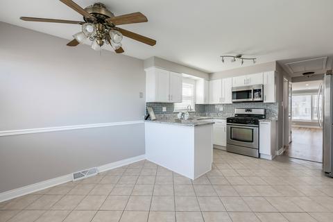 7705 Mcvicker Ave, Burbank, IL 60459 photo 10