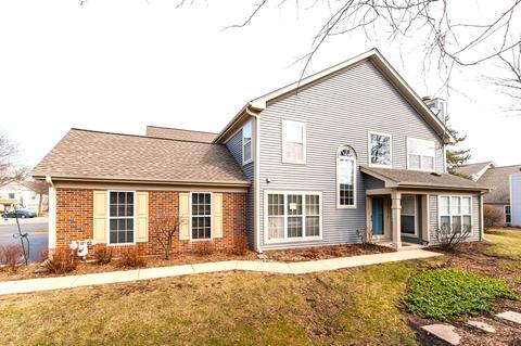 875 Wembley Ct, Elgin, IL 60120 photo 4