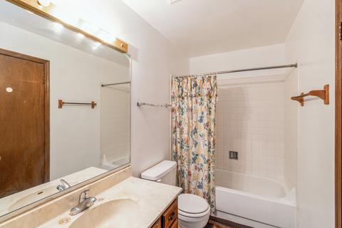 4415 Beacon Ct, Hoffman Estates, IL 60192 photo 8