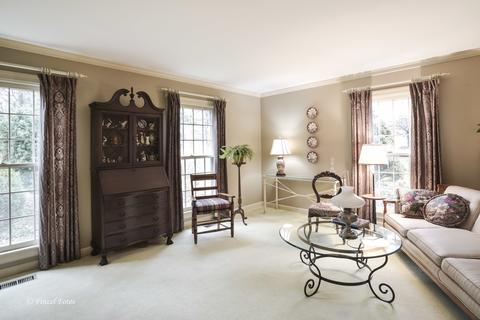 38 W245 Pars Path, Elgin, IL 60124 photo 7