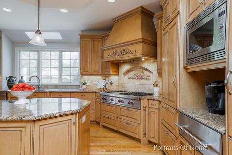 1557 E Prairie Ave, Wheaton, IL 60187 photo 8