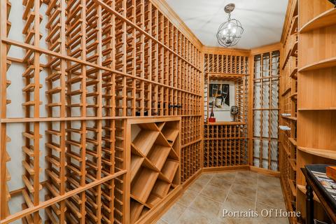 1557 E Prairie Ave, Wheaton, IL 60187 photo 29