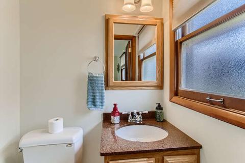 858 Carol Ave, Elgin, IL 60123 photo 12