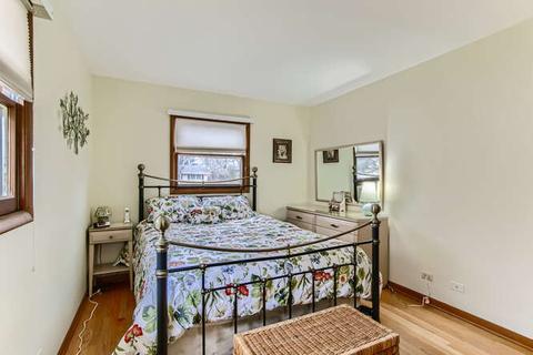 858 Carol Ave, Elgin, IL 60123 photo 11