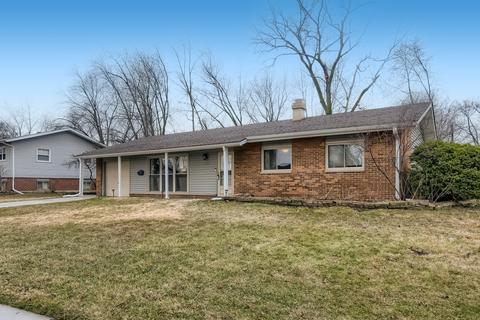 520 Aberdeen St, Hoffman Estates, IL 60169 photo 2